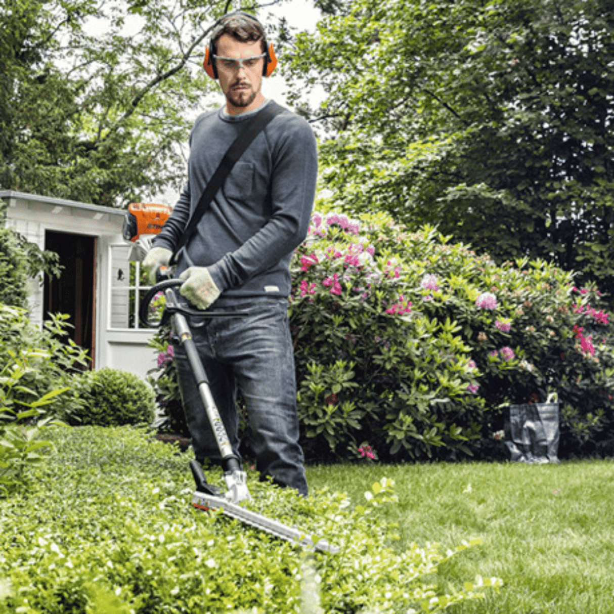 STIHL HL-KM 145° Adjustable Hedge Trimmer | Main Street Mower | Winter Garden | Clermont | Ocala