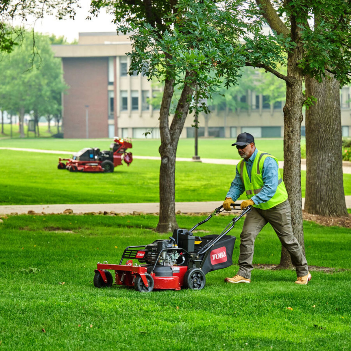 Toro TurfMaster with Casters | 30" Deck | 224cc Kohler | Gas Powered Push Lawn Mower | 22236