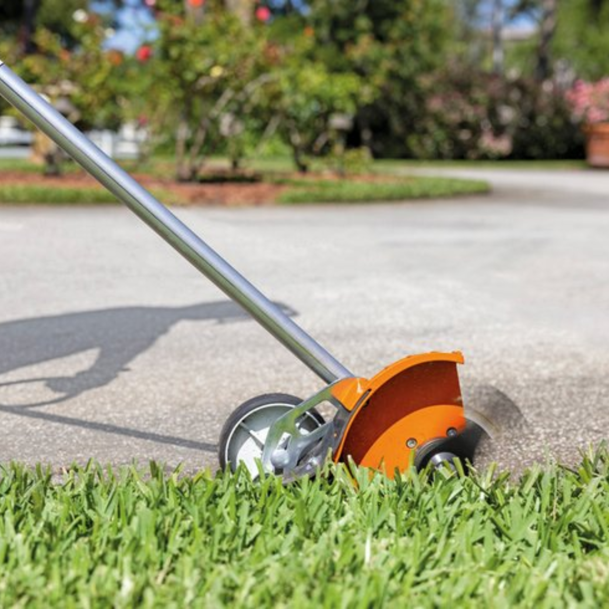 Stihl FCA 140 Battery Powered Straight Shaft Edger | Tool Only