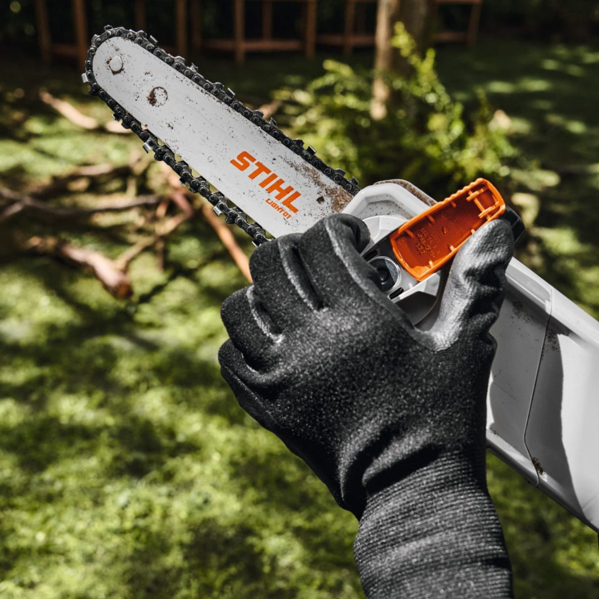 STIHL HTA 30 Battery Powered Pole Pruner | W/ Battery & Charger | HTA30