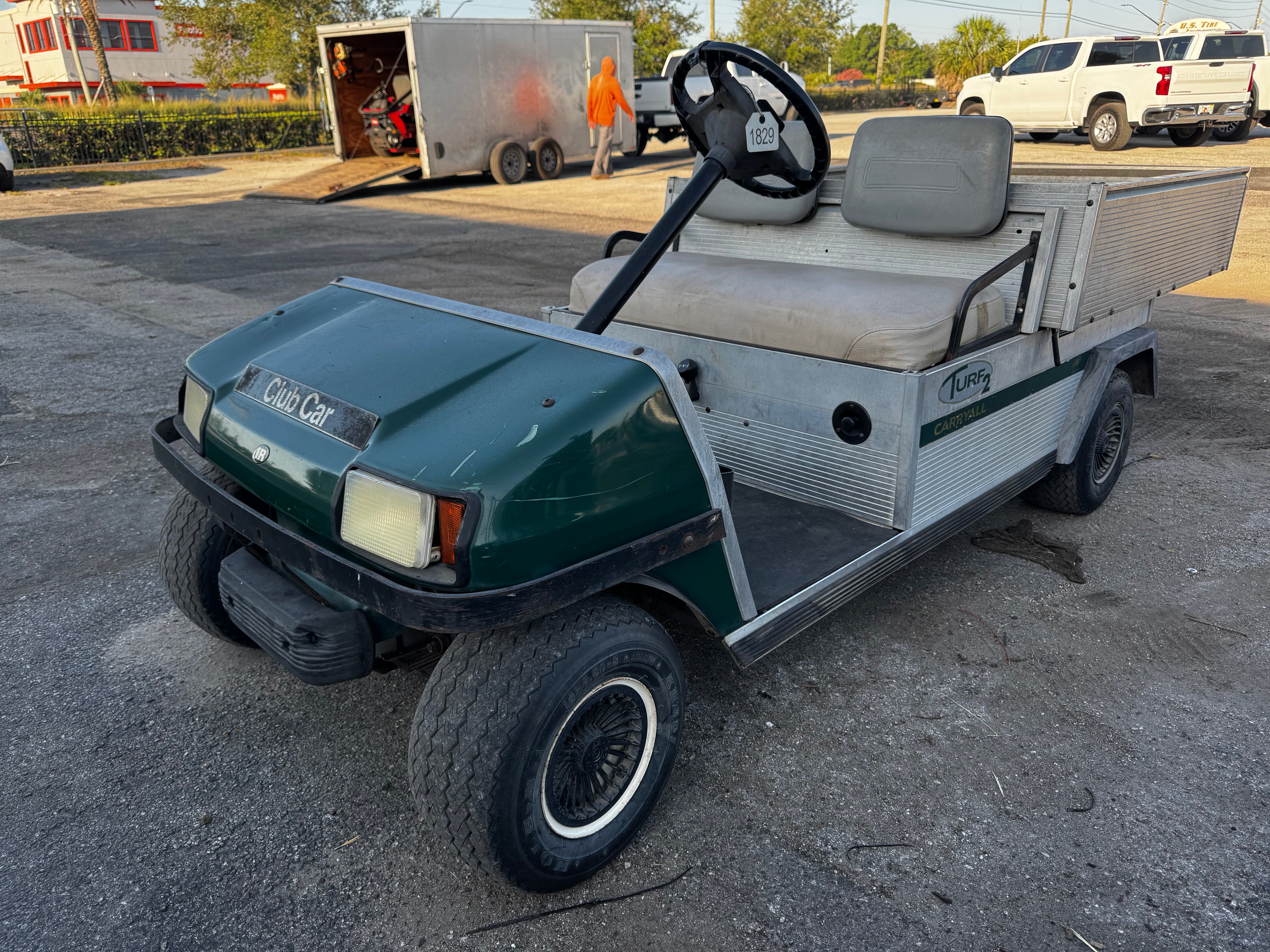 Club Car Turf2 CarryAll Golf Cart