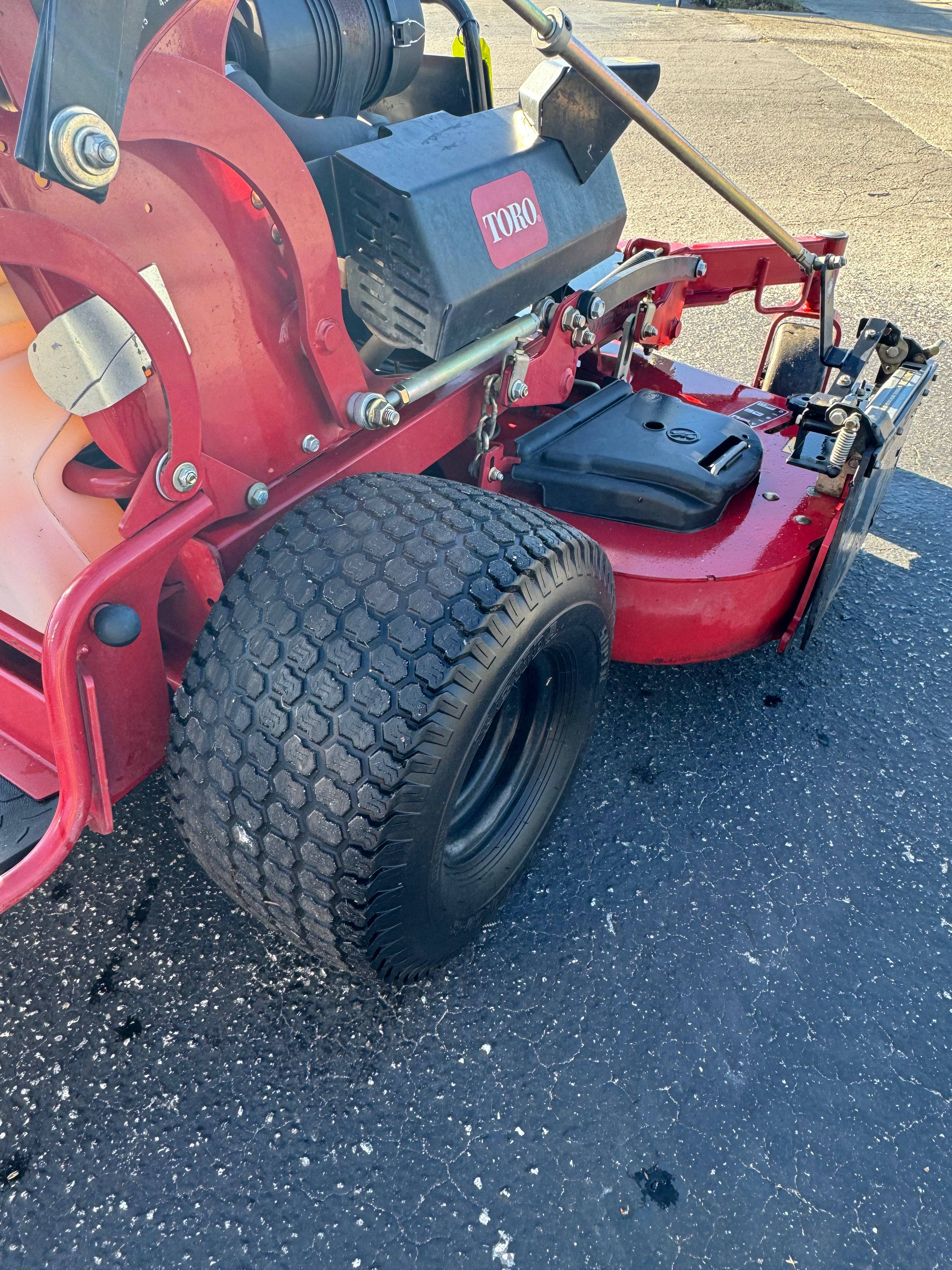 Toro GrandStand | 60" Deck | 23.5hp Kawasaki | 72509 | USED