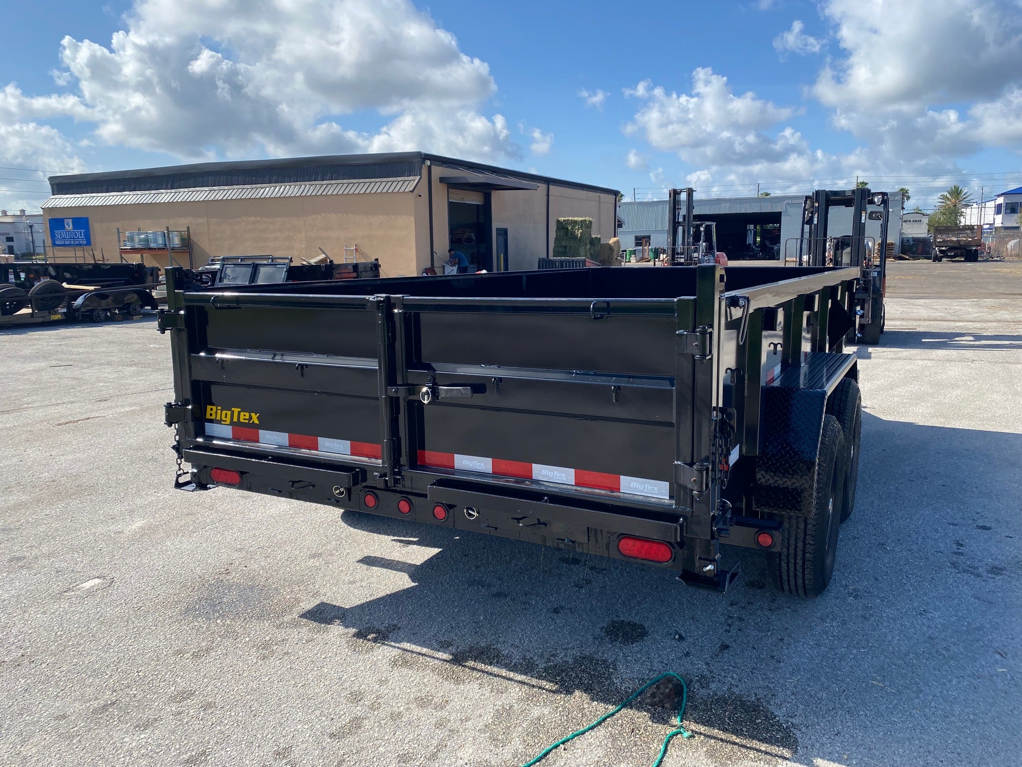 14 Foot Big Tex Heavy Duty Low Profile with Spreader Gate Black Dump Trailer (14LP-14BK6SIRPD)