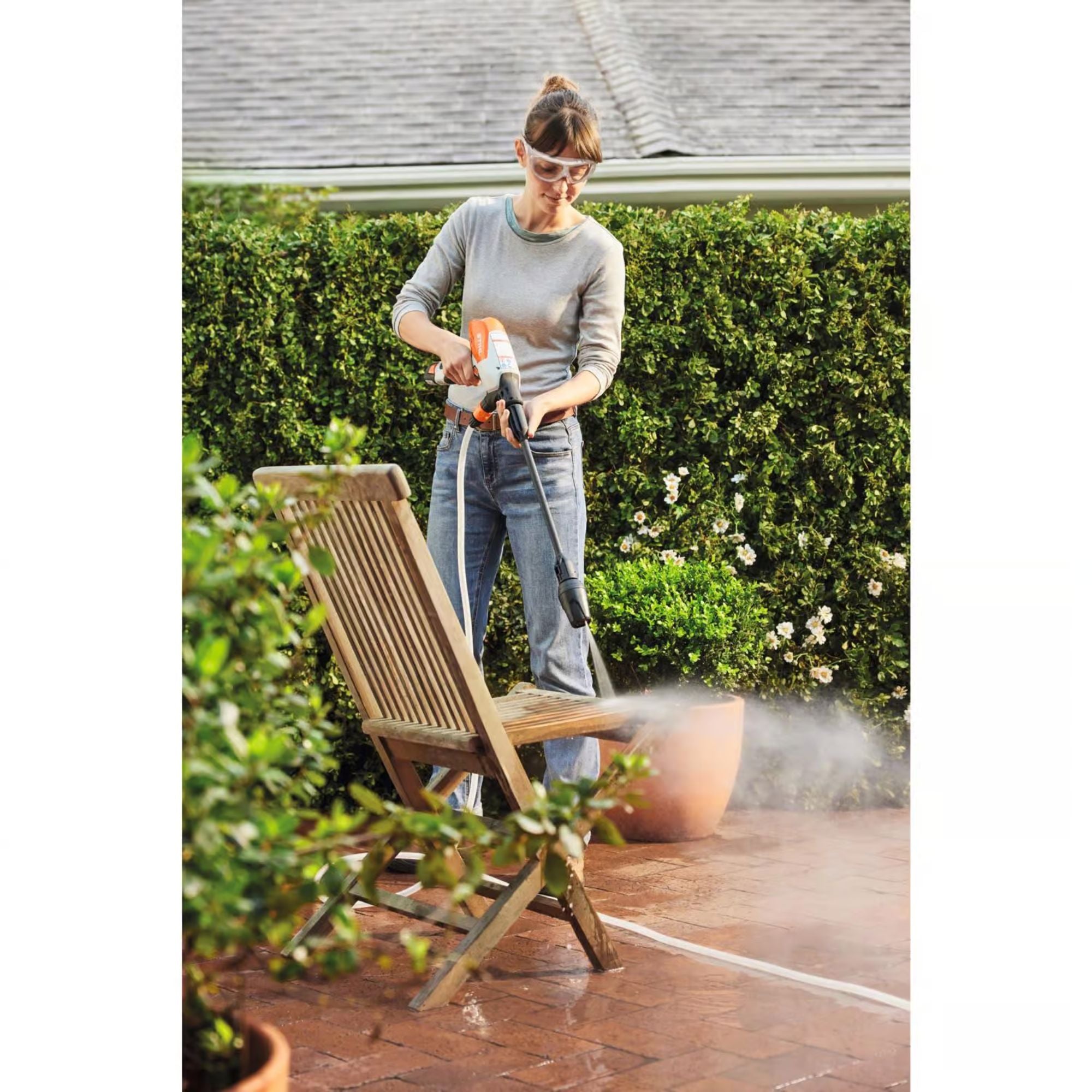STIHL RCA 20 Battery Powered Cleaner w/ Battery & Charger – Main