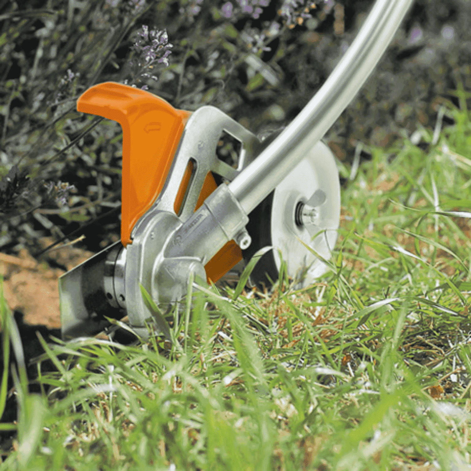 Stihl FCB-KM Curved Lawn Edger - Main Street Mower | Winter Garden, Ocala, Clermont