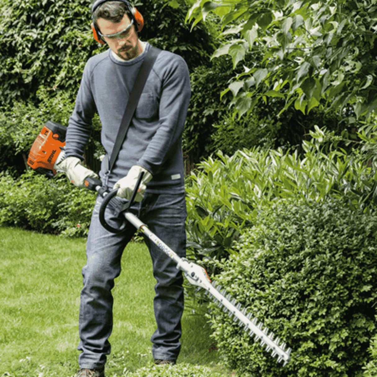 STIHL HL-KM 0 Degree Straight Hedge Trimmer 20" | 4243 740 5001 | Main Street Mower | Winter Garden | Clermont | Ocala