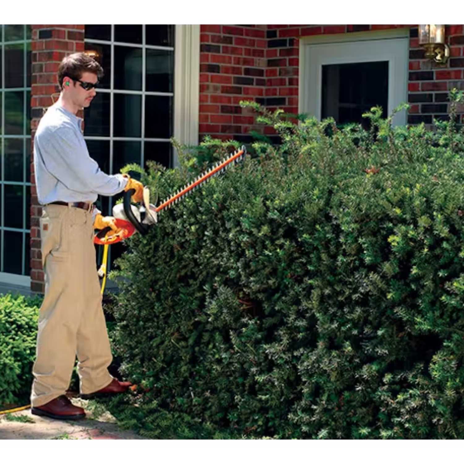 STIHL HSE 70 Electric Hedge Trimmer - Main Street Mower | Winter Garden, Ocala, Clermont