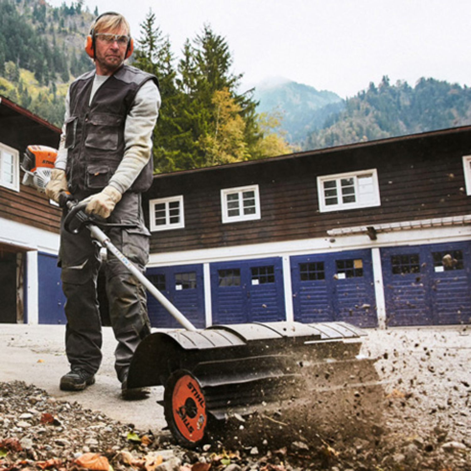 STIHL KW-KM PowerSweep | 4601 740 4900 | Main Street Mower | Winter Garden | Clermont | Ocala