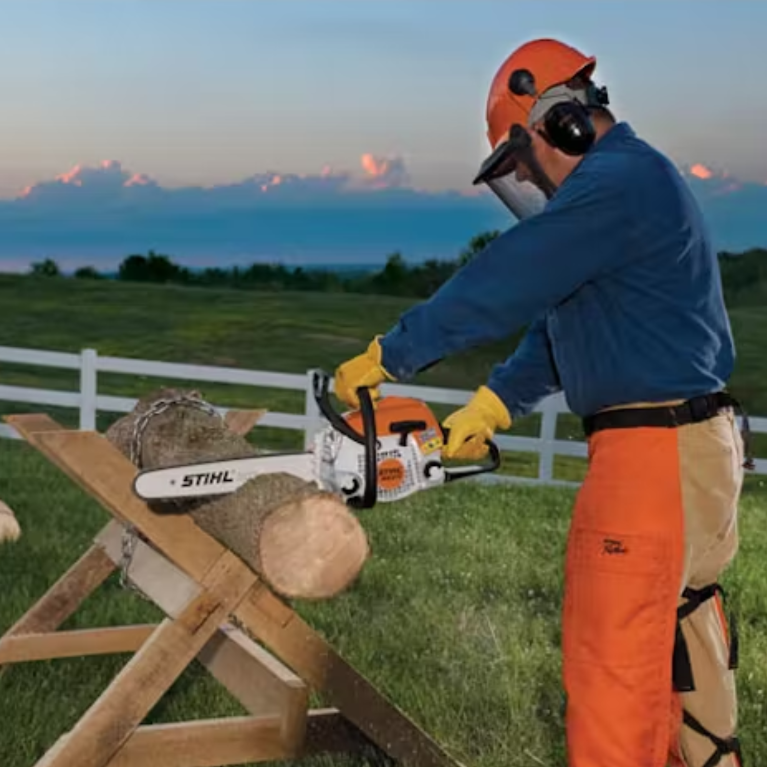 STIHL MS 211 Z Gas Powered Chainsaw with Quickstop STIHL MS 211 Z Gas Powered Chainsaw with Quickstop