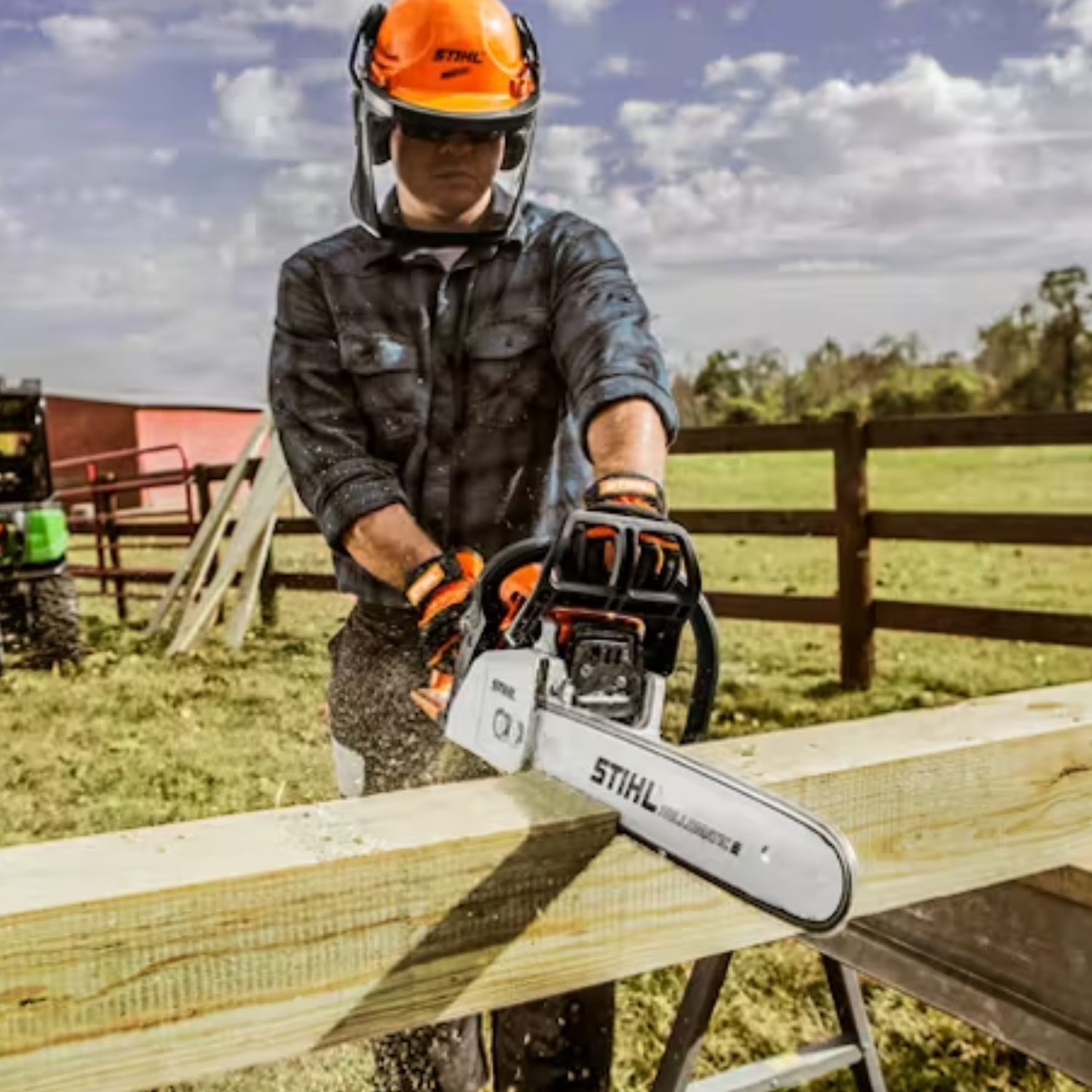 Stihl MS 250 Chainsaw - Main Street Mower | Winter Garden, Ocala, Clermont