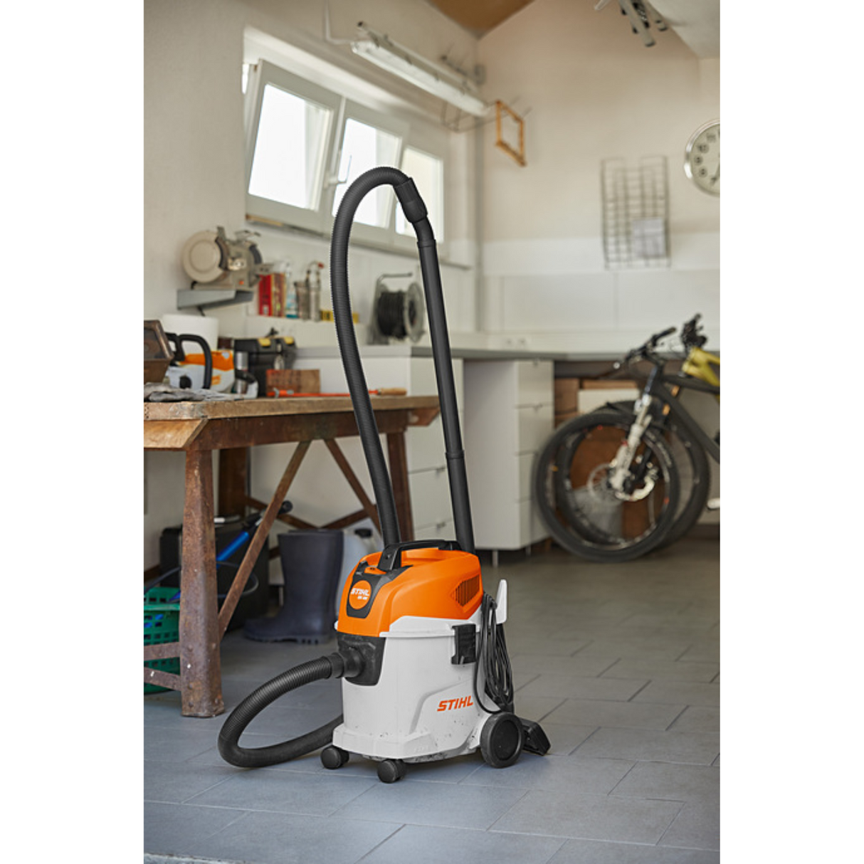 STIHL SE 33 Wet / Dry Corded Electric Vacuum | Main Street Mower | Winter Garden | Clermont | Ocala