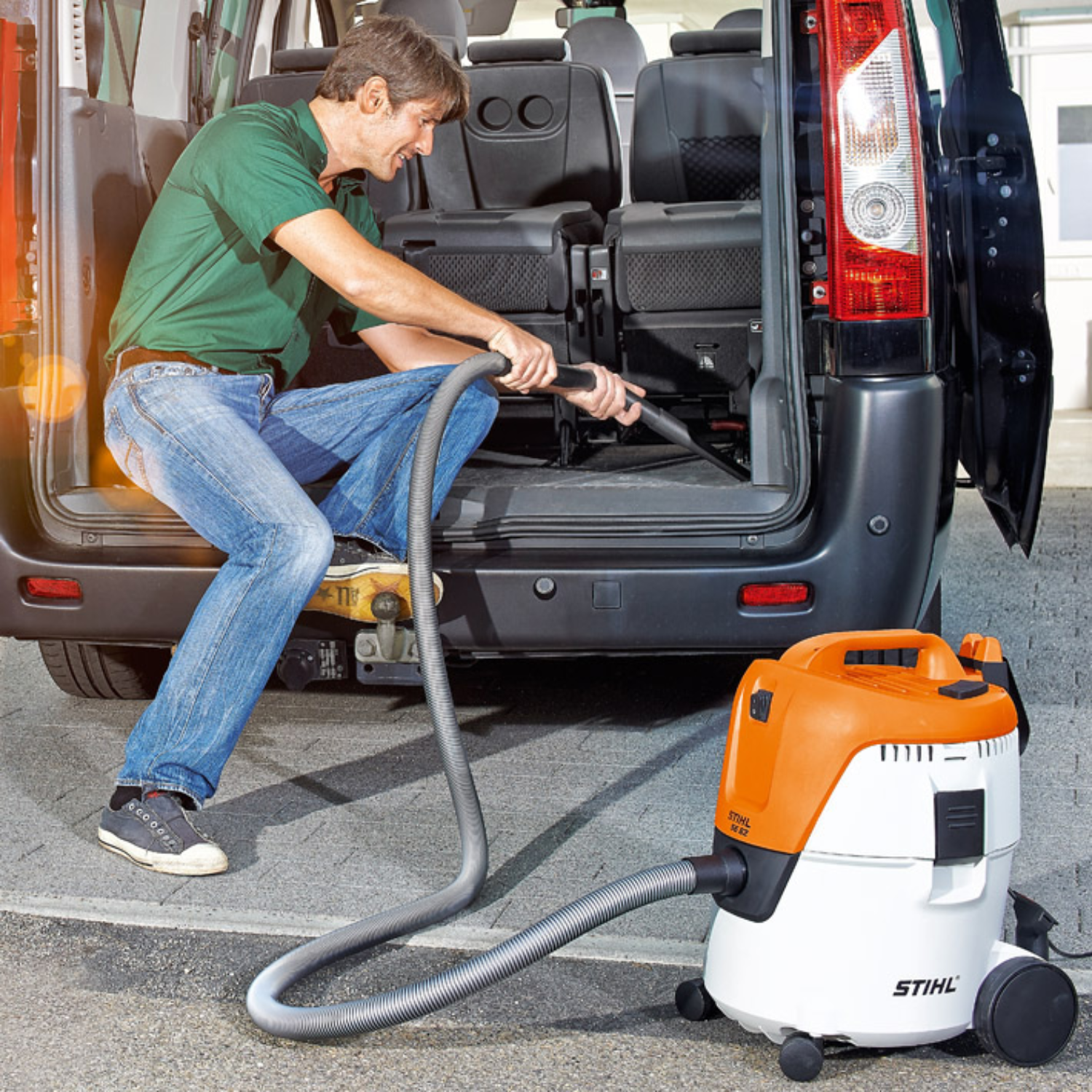 Stihl SE 62 Wet / Dry Vacuum - Main Street Mower | Winter Garden, Ocala, Clermont